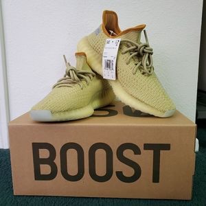 Yeezy Boost 350 v2 Marsh